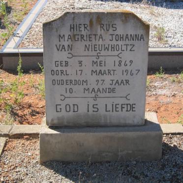 NIEUWHOLTZ Magrieta Johanna, van 1869-1967