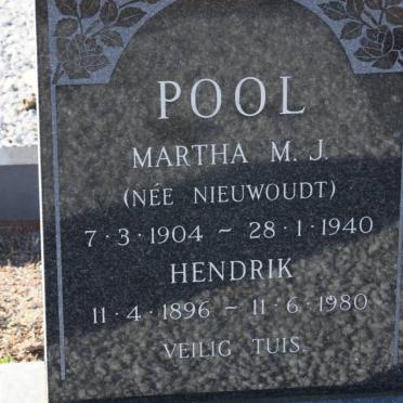 POOL Hendrik 1896-1980 &amp; Martha M.J. NIEUWOUDT 1904-1940