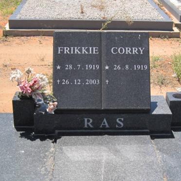 RAS Frikkie 1919-2003 &amp; Corry 1919-