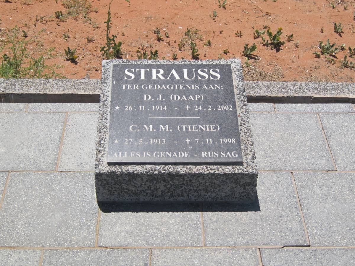 STRAUSS D.J. 1914-2002 &amp; C.M.M. 1913-1998