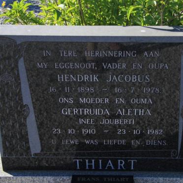 THIART Hendrik Jacobus 1898-1978 &amp; Gertruida Aletha JOUBERT 1910-1982