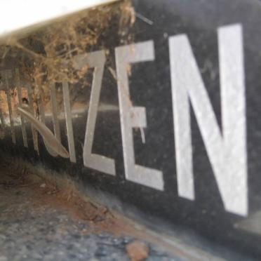 WESTHUIZEN De Wet, van der 1930-1998