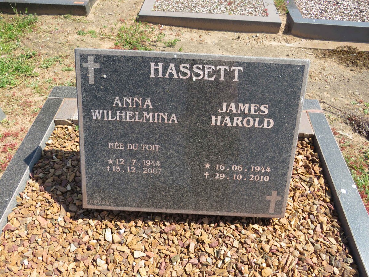HASSETT James Harold 1944-2010 &amp; Anna Wilhelmina DU TOIT 1944-2007