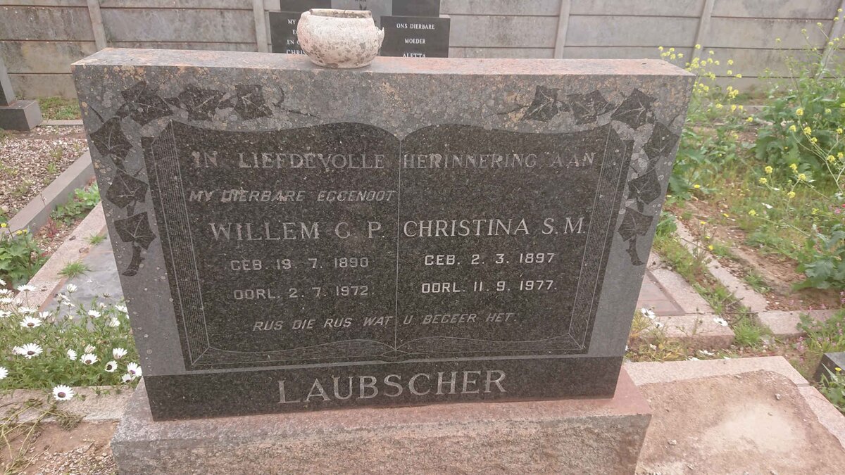 LAUBSCHER Willem C.P 1890-1972 &amp; Christina S.M. 1897-1977