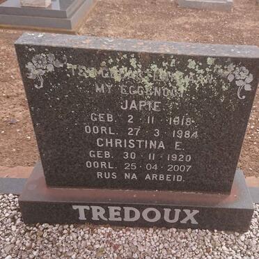 TREDOUX Japie 1918-1984 &amp; Christina E. 1920-2007
