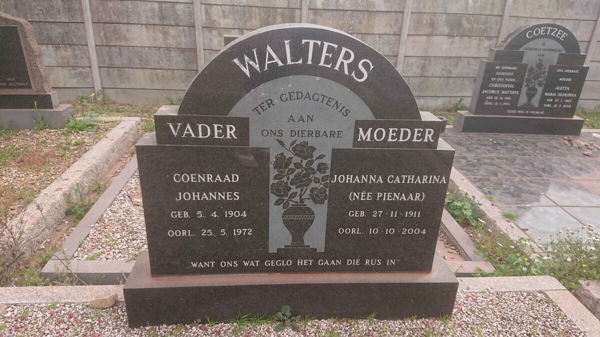 WALTERS Coenraad Johannes 1904-1972 &amp; Johanna Catharina PIENAAR 1911-2004