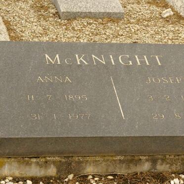 McKNIGHT Joseph 1880-1963 &amp; Anna 1895-1977