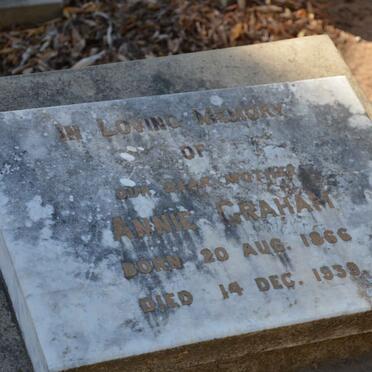 GRAHAM Annie 1866-1939