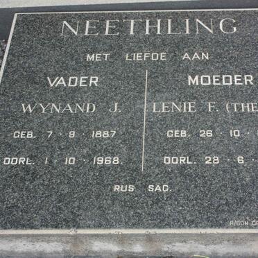 NEETHLING Wynand J. 1887-1969 &amp; Lenie F. THERON 1895-1952