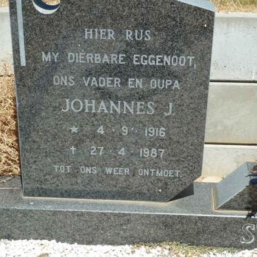 STEMMET Johannes J. 1916-1987 &amp; Jacomina C. 1930-2009