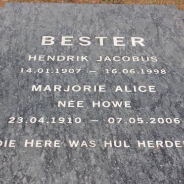 BESTER Hendrik Jacobus 1907-1998 &amp; Marjorie Alice HOWE 1910-2006