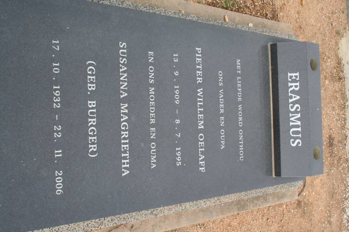 ERASMUS Pieter Willem Oelaff 1909-1995 &amp; Susanna Magrietha BURGER 1932-2006