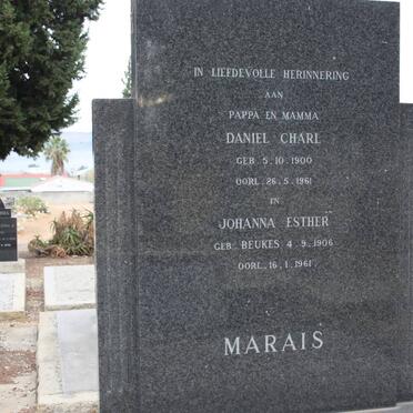 MARAIS Daniel Charl 1900-1961 &amp; Johanna Esther BEUKES 1906-1961