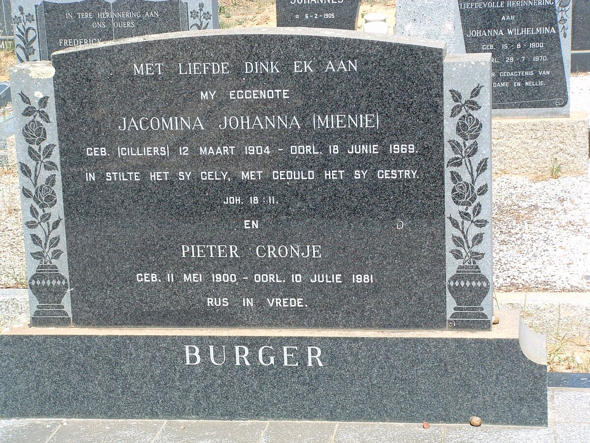 BURGER Pieter Cronje 1900-1981 &amp; Jacomina Johanna CILLIERS 1904-1969