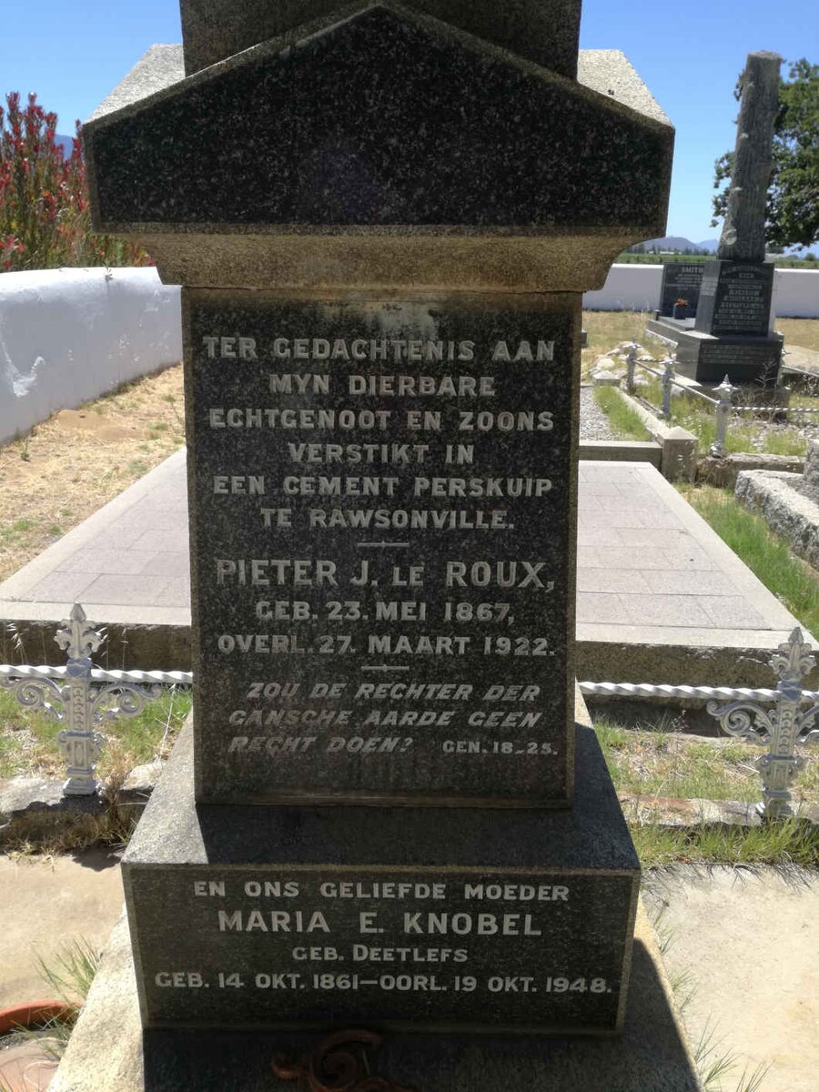 ROUX Pieter J., le 1867-1922 :: KNOBEL Marie E. nee DEETLEFS 1861-1948