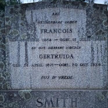 Western Cape, WORCESTER district, near Moddergat, between Worcester and Villiersdorp, unknown farm cemetery 