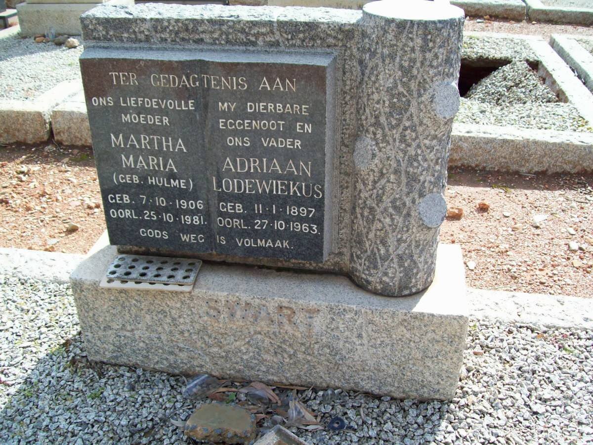 SWART Adriaan Lodewiekus 1897-1963 &amp; Martha Maria HULME 1906-1981