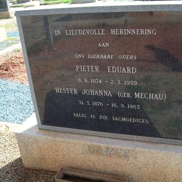 WET Pieter Eduard, de 1874-1959 &amp; Hester Johanna MECHAU 1876-1963
