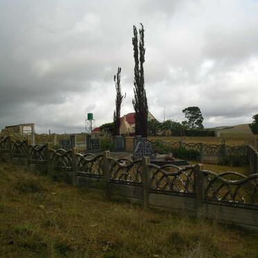 3. Overview of graves on the farm of Johnny Oosthuizen, Albertina