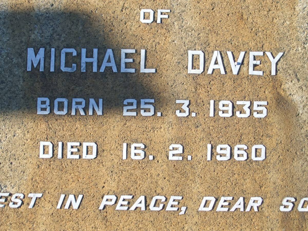 DAVEY Michael 1935-1960