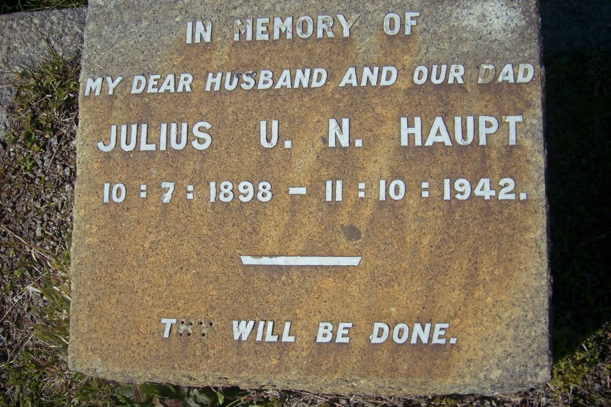 HAUPT Julius U.N. 1898-1942