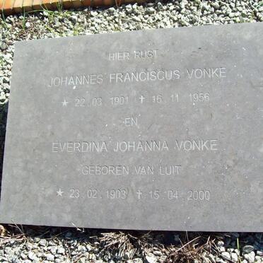 VONKE Johannes Franciscus 1901-1956 &amp; Everdina Johanna VAN LUIT 1903-2000