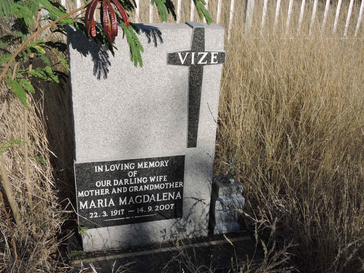 VIZE Maria Magdalena 1917-2007