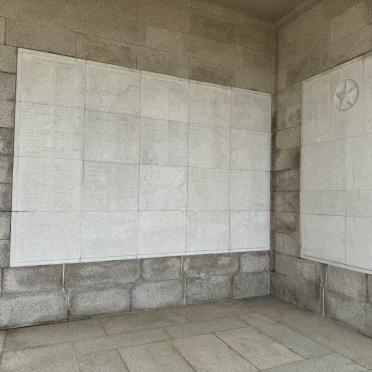 07. Memorial Wall III