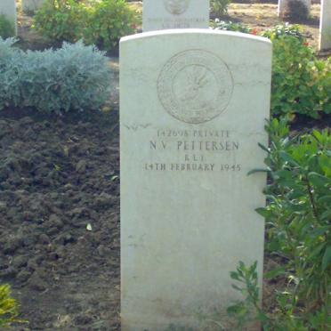 PETTERSEN N.V. -1945