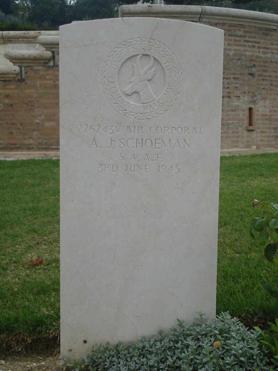 SCHOEMAN A.J. -1945