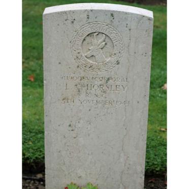 H - Vanne :: Surnames - H