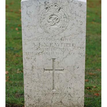 RAYFIELD A.F.V. -1944