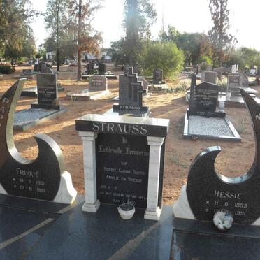 STRAUSS Frikkie 1951-1991 &amp; Hessie 1953-1991