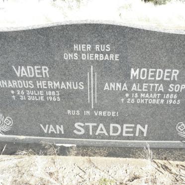 STADEN Bernardus Hermanus, van 1883-1965 &amp; Anna Aletta Sophia 1886-1965