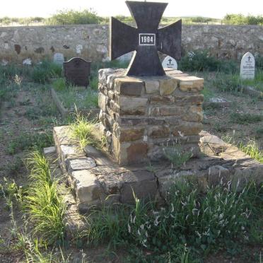 3. Central Memorial 1904