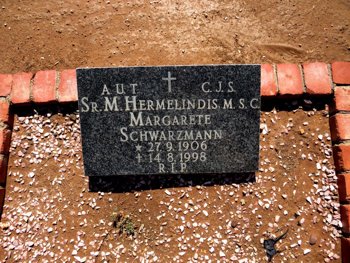 SCHWARZMANN Margarete 1906-1998