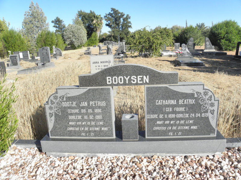 BOOYSEN Bootje Jan Petrus 1896-1980 &amp; Catharina Beatrix FOURIE 1898-1979