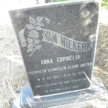 N - Vanne :: Surnames - N