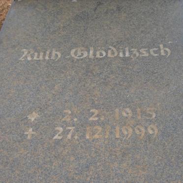 GLÖDITZSCH Ruth 1915-1999