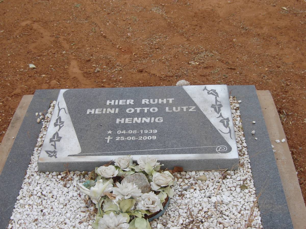 HENNIG Heini Otto Lutz 1939-2009