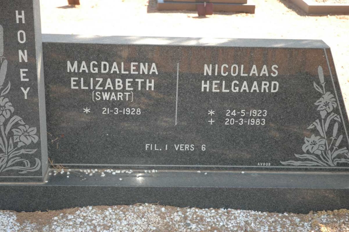HONEY Nicolaas Helgaard 1923-1983 &amp; Magdalena Elizabeth SWART 1928-