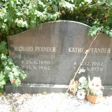 PFÄNDER Richard 1890-1962 &amp; Käthe 1902-1976