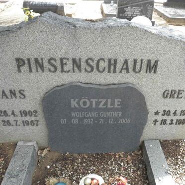 PINSENSCHAUM :: KOTZLE