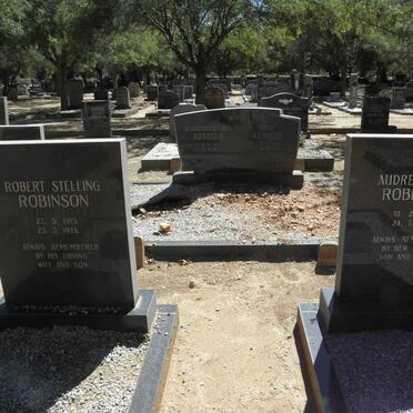 ROBINSON Robert Stelling 1915-1976 &amp; Audrey Ethel 1918-1995