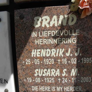 BRAND Hendrik J.J. 1920-1995 &amp; Susara S.M. 1925-2003