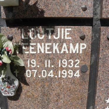STEENKAMP Loutjie 1932-1994