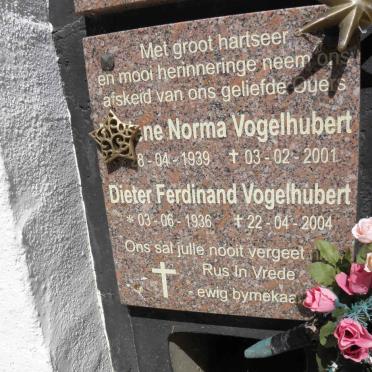VOGELHUBERT Dieter Ferdinand 1936-2004 &amp; ?ene Norma 1939-2001