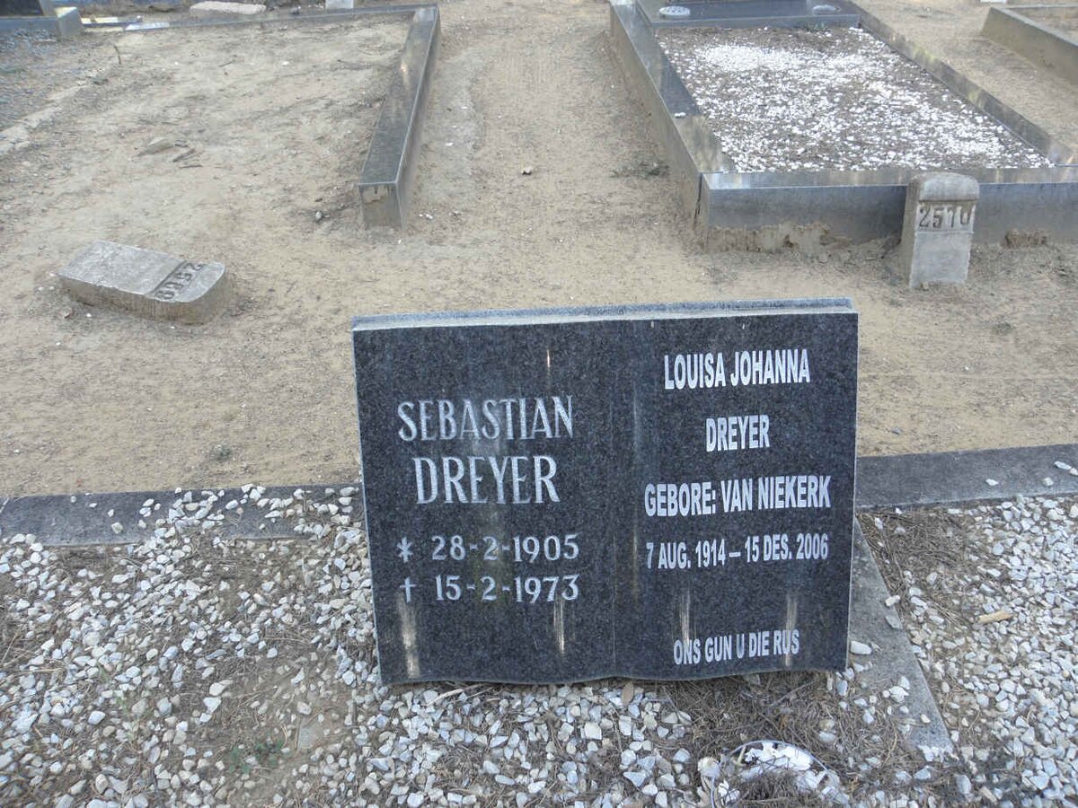 DREYER Sebastian 1905-1973 &amp; Louisa Johanna VAN NIEKERK 1914-2006