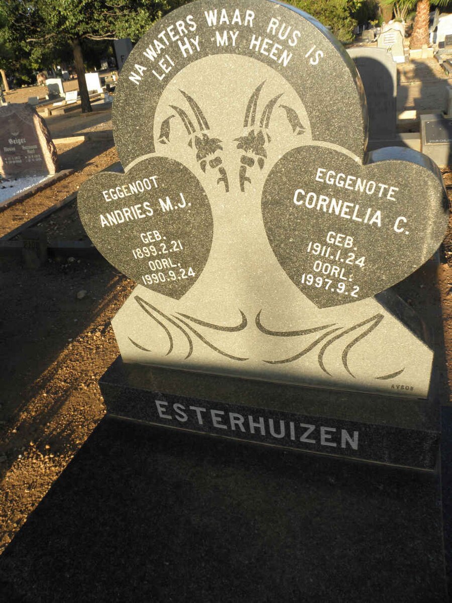 ESTERHUIZEN Andries M.J. 1899-1990 &amp; Cornelia C. 1911-1997