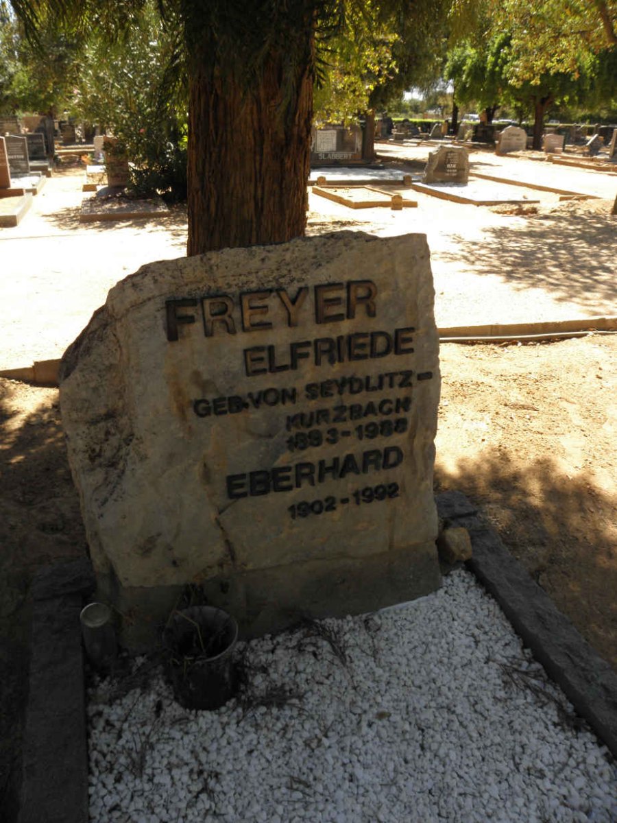 FREYER Eberhard 1902-1992 &amp; Elfriede VON SEYDLITZ-KURZBACH 1893-1988